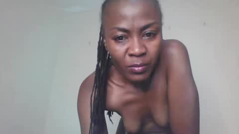 Snapshot of swtebony1 chatting on April 2026 10:38:01 PM ALICIA online show from April 2026 10:38:01 PM