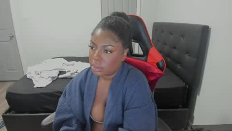 Snapshot of sxamleuy chatting on June 2026 05:32:02 AM sxamleuy online show from June 2026 05:32:02 AM