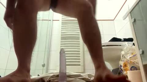 Snapshot of sxybdyxl66 chatting on April 2026 11:14:01 PM sxybdyxl66 online show from April 2026 11:14:01 PM