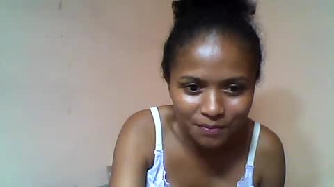 Snapshot of sylvaniah01 chatting on May 2026 12:19:01 AM sylvaniah01 online show from May 2026 12:19:01 AM