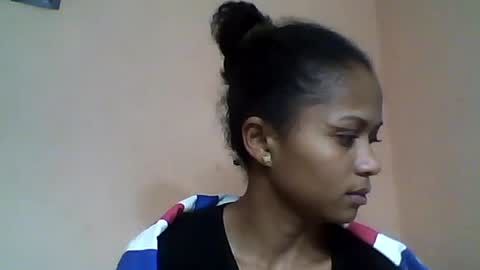 Snapshot of sylvaniah01 chatting on June 2026 05:28:01 AM sylvaniah01 online show from June 2026 05:28:01 AM