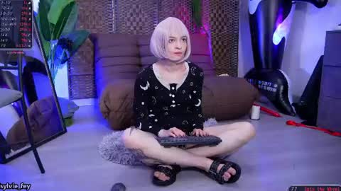 Sylvie online show from July 2026 01:09:02 AM