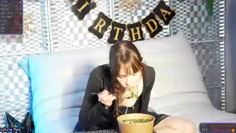 Sylvie online show from August 2026 03:39:01 AM