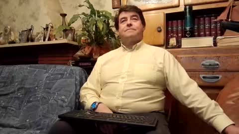 Snapshot of sympa_trique chatting on December 2024 05:22:01 PM sympa_trique online show from December 2024 05:22:01 PM