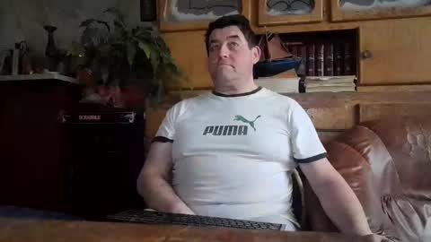 Snapshot of sympa_trique chatting on February 2025 04:34:02 PM sympa_trique online show from February 2025 04:34:02 PM