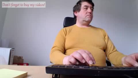 Snapshot of sympa_trique chatting on March 2026 03:56:01 PM sympa_trique online show from March 2026 03:56:01 PM