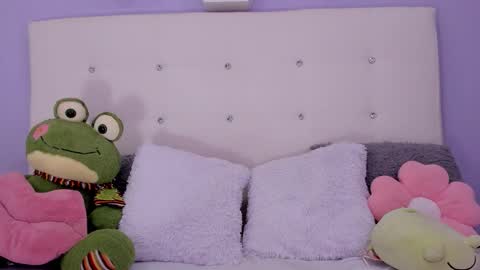 Snapshot of symphonny1 chatting on March 2026 09:21:02 PM symphonny online show from March 2026 09:21:02 PM