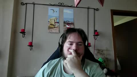 sympon1e online show from November 2025 10:26:01 AM