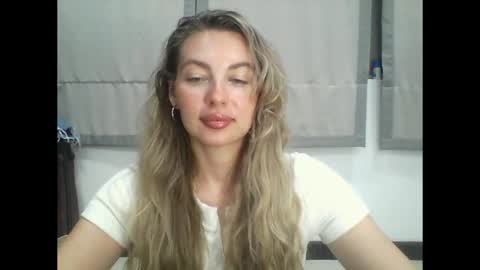 Snapshot of syrami chatting on March 2026 04:33:01 PM syrami online show from March 2026 04:33:01 PM