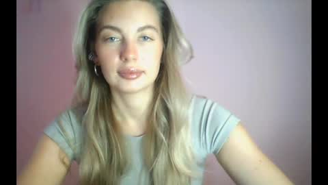 Snapshot of syrami chatting on April 2026 12:42:01 PM syrami online show from April 2026 12:42:01 PM