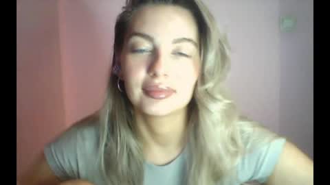 Snapshot of syrami chatting on April 2026 04:37:01 PM syrami online show from April 2026 04:37:01 PM