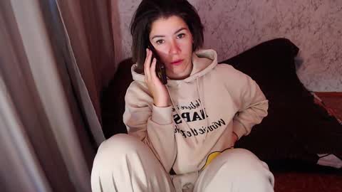 Snapshot of syrendixon chatting on October 2025 02:20:01 AM SyrenDixon online show from October 2025 02:20:01 AM