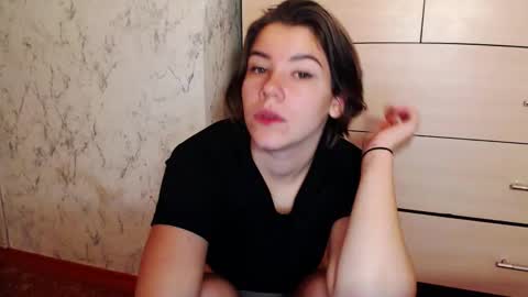 Snapshot of syrendixon chatting on October 2025 07:14:01 PM SyrenDixon online show from October 2025 07:14:01 PM