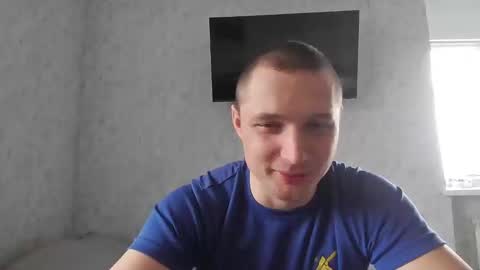 Snapshot of t30t chatting on April 2026 07:03:02 AM Den online show from April 2026 07:03:02 AM