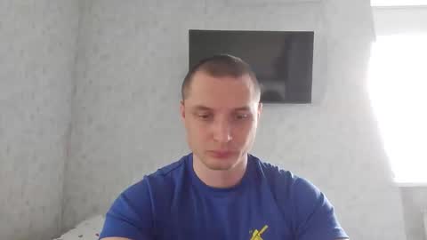 Snapshot of t30t chatting on May 2026 06:54:02 AM Den online show from May 2026 06:54:02 AM