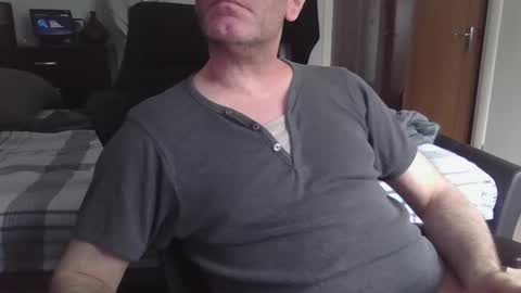 Theo Brum online show from June 2026 07:56:01 AM