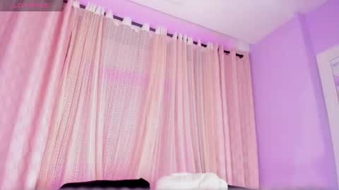Snapshot of t4mmy_ chatting on June 2026 05:12:01 AM t4mmy_ online show from June 2026 05:12:01 AM