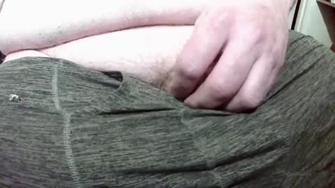 Snapshot of t_guy45 chatting on December 2024 07:58:01 AM T Guy45Chunkywise45 online show from December 2024 07:58:01 AM