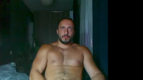 Snapshot of t_huracane chatting on July 2026 04:39:33 PM Huracane online show from July 2026 04:39:33 PM