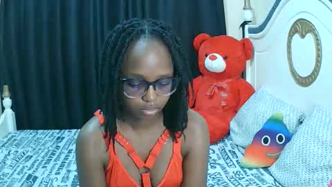 Snapshot of t_okyo chatting on April 2026 05:08:01 AM TOKYO online show from April 2026 05:08:01 AM