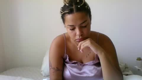 Snapshot of t_princess_t chatting on September 2025 04:19:01 PM t_princess_t online show from September 2025 04:19:01 PM