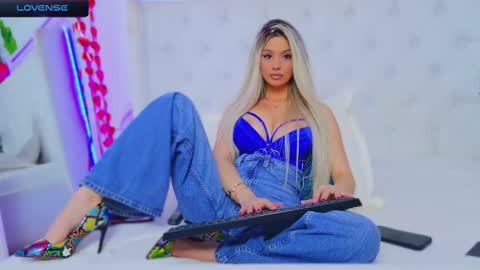 Snapshot of taahiraarabian chatting on February 2025 04:37:01 PM Arianna online show from February 2025 04:37:01 PM