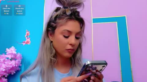 Arianna online show from May 2026 02:14:02 PM