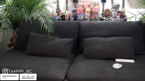 TAANNI online show from November 2025 10:41:02 PM