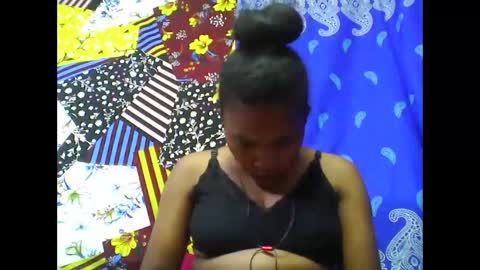 tahiriniah online show from November 2025 06:21:01 PM