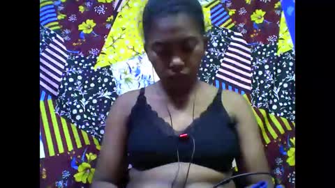 tahiriniah online show from November 2025 02:54:01 AM