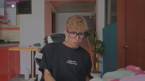 taichi online show from February 2026 05:20:02 PM