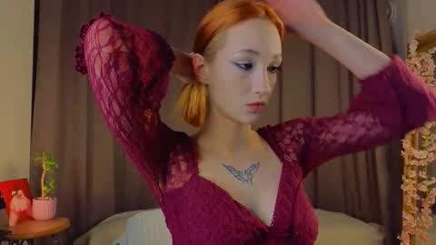 im Lally online show from December 2025 02:39:01 AM