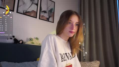 Snapshot of taitehambelton chatting on February 2026 01:59:02 AM Mia online show from February 2026 01:59:02 AM