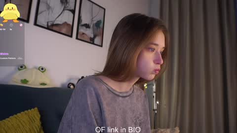 Snapshot of taitehambelton chatting on February 2026 01:31:01 AM Mia online show from February 2026 01:31:01 AM