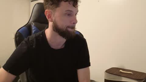 Talen James online show from November 2025 09:58:01 PM