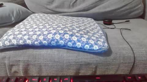 Snapshot of talent_scout_1 chatting on December 2024 01:42:02 PM Edge Master Flash online show from December 2024 01:42:02 PM