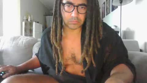 Snapshot of talent_scout_1 chatting on January 2025 10:02:01 PM Edge Master Flash online show from January 2025 10:02:01 PM