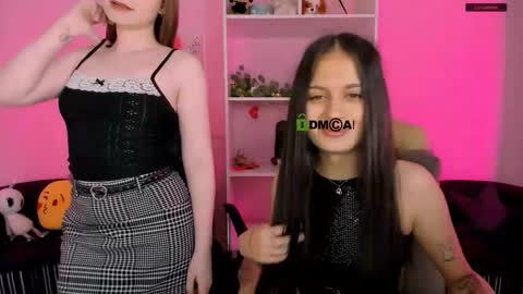 Snapshot of talia_seduce chatting on September 2025 05:44:01 AM talia_seduce online show from September 2025 05:44:01 AM