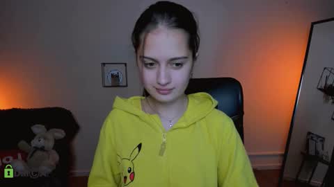 Snapshot of talia_seduce chatting on October 2025 12:55:02 PM talia_seduce online show from October 2025 12:55:02 PM