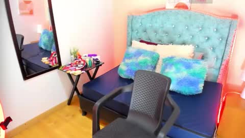 Snapshot of taliaskyx21 chatting on April 2026 04:01:01 PM Talia Sky online show from April 2026 04:01:01 PM