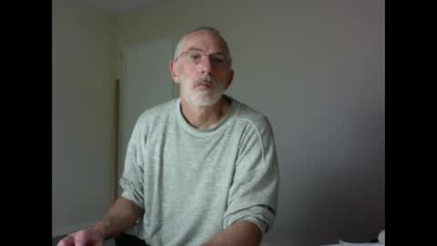 Snapshot of taliesin4321 chatting on October 2025 05:54:02 PM Jack Pierrot online show from October 2025 05:54:02 PM