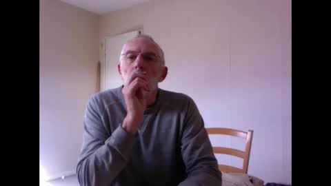 Snapshot of taliesin4321 chatting on October 2025 12:02:02 PM Jack Pierrot online show from October 2025 12:02:02 PM