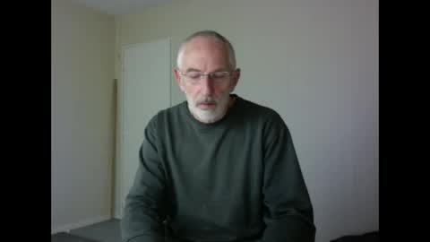 Snapshot of taliesin4321 chatting on November 2025 07:02:02 PM Jack Pierrot online show from November 2025 07:02:02 PM