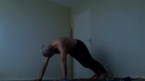 Snapshot of taliesin4321 chatting on December 2025 06:21:01 AM Jack Pierrot online show from December 2025 06:21:01 AM