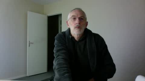 Snapshot of taliesin4321 chatting on January 2026 07:50:02 PM Jack Pierrot online show from January 2026 07:50:02 PM
