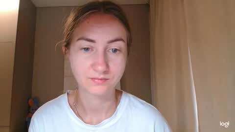  Kira  online show from September 2025 05:40:02 AM