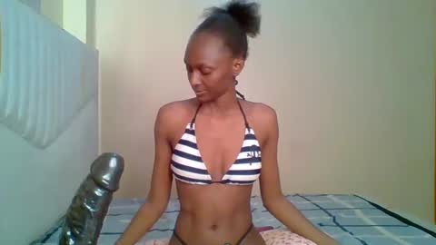 Snapshot of talisha_smiley chatting on April 2026 11:48:01 AM talisha smiles online show from April 2026 11:48:01 AM