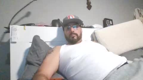 Snapshot of talllatino310 chatting on January 2026 05:43:02 AM talllatino310 online show from January 2026 05:43:02 AM