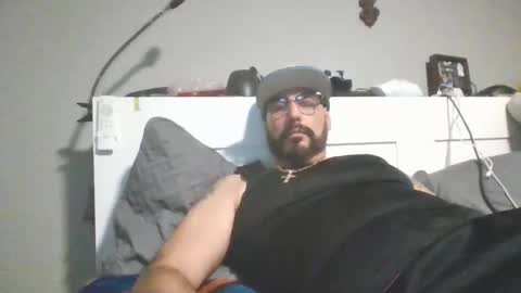 Snapshot of talllatino310 chatting on January 2026 07:10:02 AM talllatino310 online show from January 2026 07:10:02 AM