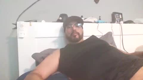 Snapshot of talllatino310 chatting on February 2026 10:17:02 PM talllatino310 online show from February 2026 10:17:02 PM